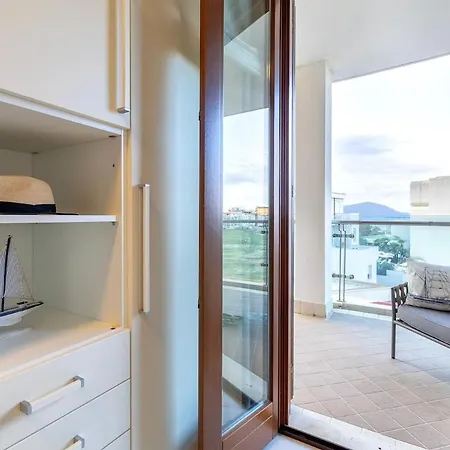 Casa Daneluzzi Beachfront With Terrace And Garage Appartamento