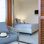 Casa Daneluzzi Beachfront With Terrace And Garage *