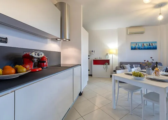 Casa Daneluzzi Beachfront With Terrace And Garage * Alghero